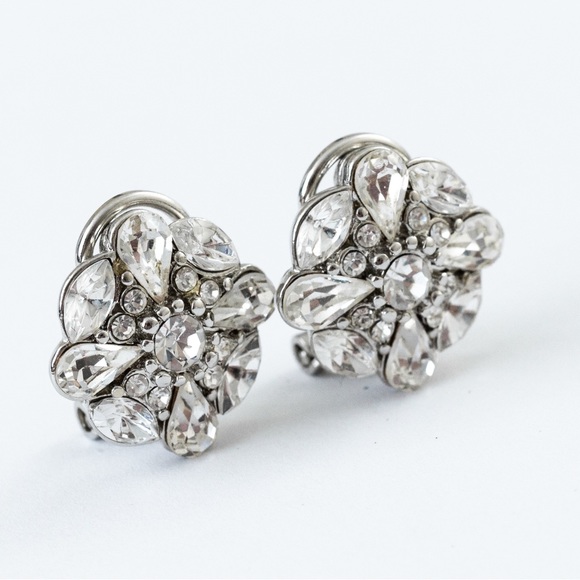 Unique dressy sparkly clear stone cluster clip on earrings with silver - Picture 4 of 15